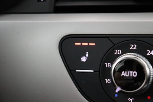 AUDI A4  2.0 TDI S-TRONIC + GPS + PDC + CRUISE + ALU