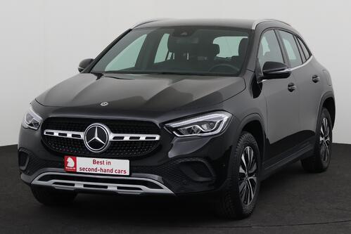 MERCEDES-BENZ GLA 250 e iA BUS.SOLUTION DCT + CAMERA + GPS + PDC + CRUISE + ALU 