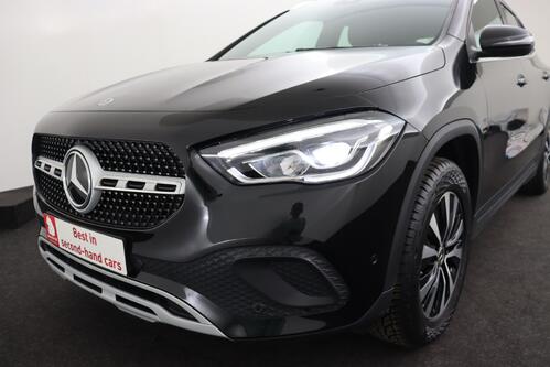 MERCEDES-BENZ GLA 250 e iA BUS.SOLUTION DCT + CAMERA + GPS + PDC + CRUISE + ALU 