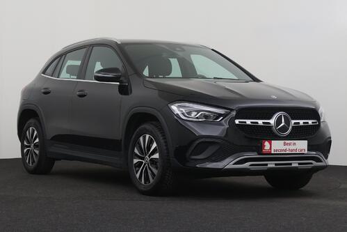 MERCEDES-BENZ GLA 250 e iA BUS.SOLUTION DCT + CAMERA + GPS + PDC + CRUISE + ALU 