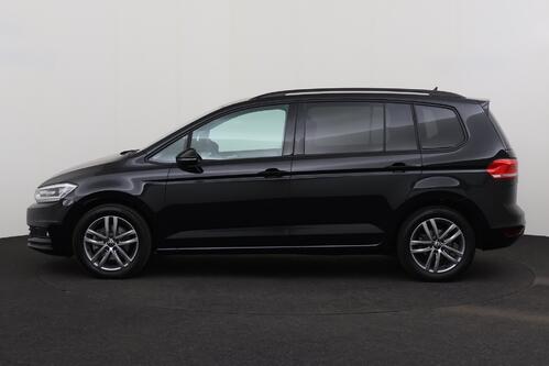 VOLKSWAGEN Touran 1.5 AT TSI COMFORTLINE DSG  + 7 PL. + CAMERA + PDC + ALU 