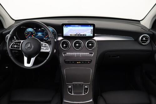 MERCEDES-BENZ GLC 300 de BUS.SOLUTION DA 306PK  4MATIC 9G-TRONIC + GPS + LEDER + CARPLAY + CAMERA + PDC + CRUISE + PANO DAK + ALU 18 + TREKHAAK