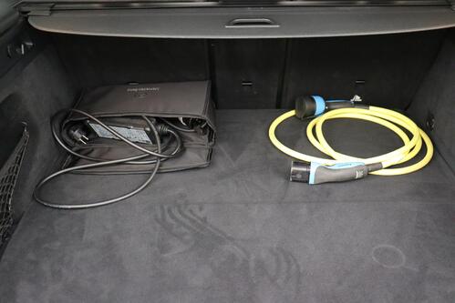 MERCEDES-BENZ GLC 300 de BUS.SOLUTION DA 306PK  4MATIC 9G-TRONIC + GPS + LEDER + CARPLAY + CAMERA + PDC + CRUISE + PANO DAK + ALU 18 + TREKHAAK