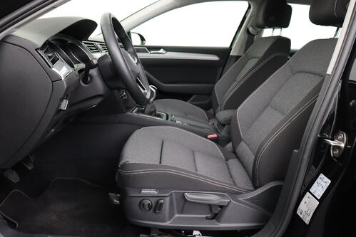 VOLKSWAGEN Passat Variant STYLE BUSINESS 1.5TSI + GPS + CARPLAY + CAMERA + PDC + CRUISE + ALU 16