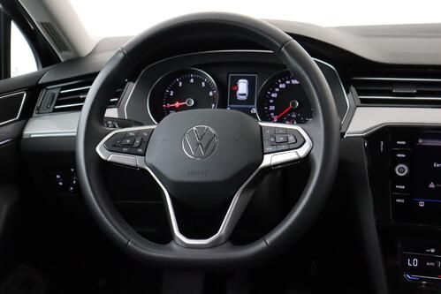VOLKSWAGEN Passat Variant STYLE BUSINESS 1.5TSI + GPS + CARPLAY + CAMERA + PDC + CRUISE + ALU 16