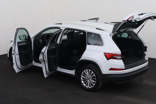 SKODA Kodiaq AMBITION 1.5TSI DSG  + 7PL. + CARPLAY + CAMERA + PDC + ALU 18