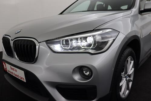 BMW X1 SDRIVE 18i + CARPLAY + GPS + CAMERA + PDC + CRUISE + LEDER + ALU 17