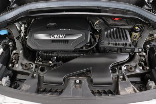 BMW X1 SDRIVE 18i + CARPLAY + GPS + CAMERA + PDC + CRUISE + LEDER + ALU 17