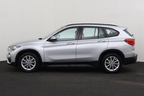 BMW X1 SDRIVE 18i + CARPLAY + GPS + CAMERA + PDC + CRUISE + LEDER + ALU 17