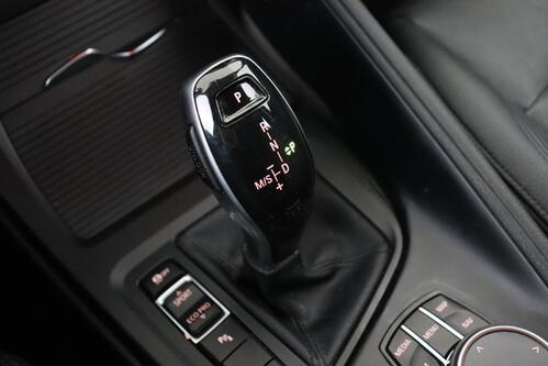 BMW X1 SDRIVE 18i + CARPLAY + GPS + CAMERA + PDC + CRUISE + LEDER + ALU 17