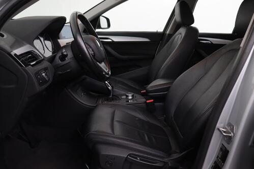 BMW X1 SDRIVE 18i + CARPLAY + GPS + CAMERA + PDC + CRUISE + LEDER + ALU 17