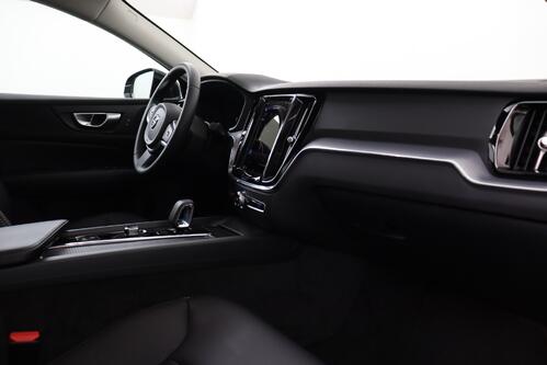 VOLVO S60 R-DESIGN 2.0  MHEV GEARTRONIC  + GPS + LEDER + CARPLAY + CAMERA + PDC + CRUISE + ALU 17