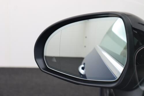 MERCEDES-BENZ CLE 200 Cabriolet - AMG line | Burmester | Night Pack | 20" Mutispoke | Light Pack | 360° Camera | Memory Pack | Distronic Pro