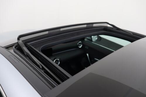 MERCEDES-BENZ CLA 250 e - SHOOTING BRAKE AMG -Line iA  + GPS + LEDER/ALCANTARA + CAMERA + PDC + CRUISE + OPEN DAK + ALU 