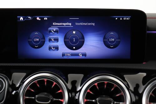 MERCEDES-BENZ CLA 250 e - SHOOTING BRAKE AMG -Line iA  + GPS + LEDER/ALCANTARA + CAMERA + PDC + CRUISE + OPEN DAK + ALU 