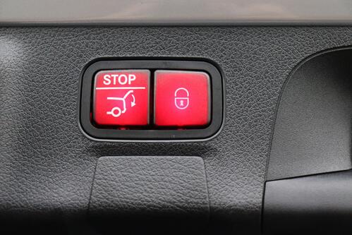 MERCEDES-BENZ CLA 250 e - SHOOTING BRAKE AMG -Line iA  + GPS + LEDER/ALCANTARA + CAMERA + PDC + CRUISE + OPEN DAK + ALU 