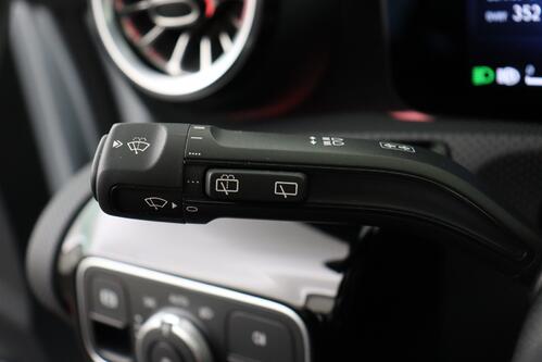 MERCEDES-BENZ CLA 250 e - SHOOTING BRAKE AMG -Line iA  + GPS + LEDER/ALCANTARA + CAMERA + PDC + CRUISE + OPEN DAK + ALU 