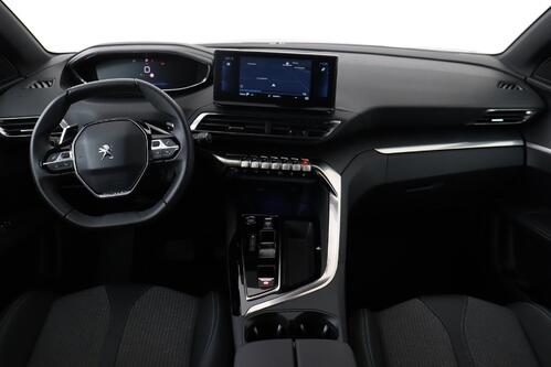 PEUGEOT 3008 1.2 PURETECH 131 PK EAT8 + A/T + GPS + CARPLAY + CAMERA + HALF/LEDER + PDC + CRUISE + ALU 18