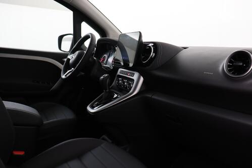 MERCEDES-BENZ T 180 PROGRESSIVE- LINE  iA DCT + 7PL. + A/T + GPS + LEDER + CAMERA + PDC + CRUISE + ALU 16