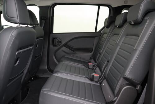 MERCEDES-BENZ T 180 PROGRESSIVE- LINE  iA DCT + 7PL. + A/T + GPS + LEDER + CAMERA + PDC + CRUISE + ALU 16