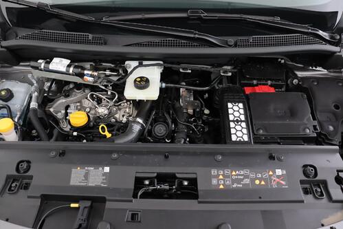 MERCEDES-BENZ T 180 PROGRESSIVE- LINE  iA DCT + 7PL. + A/T + GPS + LEDER + CAMERA + PDC + CRUISE + ALU 16