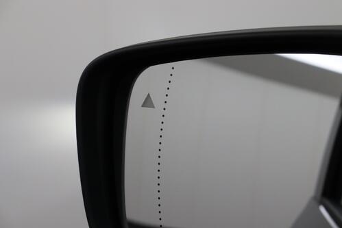 MERCEDES-BENZ T 180 PROGRESSIVE- LINE  iA DCT + 7PL. + A/T + GPS + LEDER + CAMERA + PDC + CRUISE + ALU 16