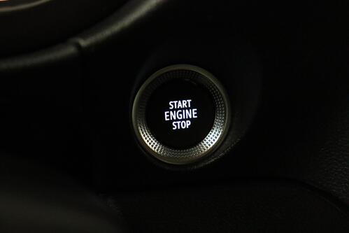 MERCEDES-BENZ T 180 iA DCT PROGRESSIVE LINE L2  + 7 PL. + CAMERA + PDC + CRUISE + LEDER + ALU 