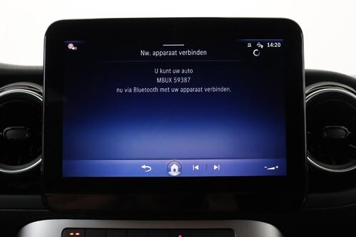 MERCEDES-BENZ T 180 iA DCT PROGRESSIVE LINE L2  + 7 PL. + CAMERA + PDC + CRUISE + LEDER + ALU 