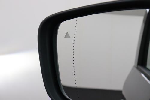 MERCEDES-BENZ T 180 iA DCT PROGRESSIVE LINE L2  + 7 PL. + CAMERA + PDC + CRUISE + LEDER + ALU 