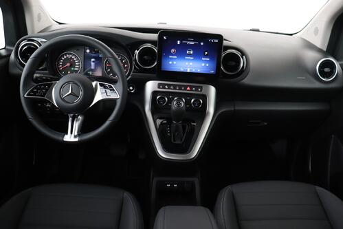 MERCEDES-BENZ T 180 iA DCT PROGRESSIVE LINE L2  + 7 PL. + CAMERA + PDC + CRUISE + LEDER + ALU 