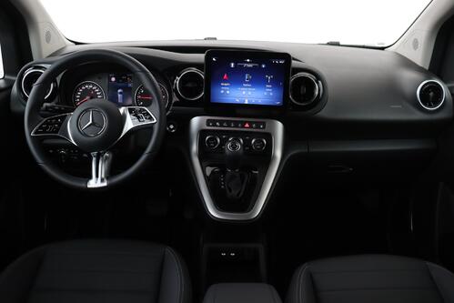 MERCEDES-BENZ T 180 1.3 DCT PROGRESSIVE LINE L2 +  7 PL. + GPS + CAMERA + PDC + CRUISE + LEDER + ALU