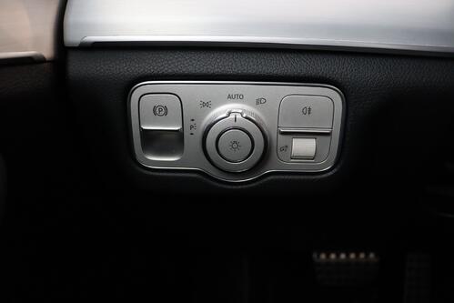 MERCEDES-BENZ GLE 350  e iA 4MATIC + CARPLAY + GPS + CAMERA + PDC + CRUISE (ACC) + PANO + LEDER + ALU 20