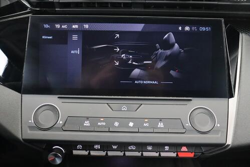 PEUGEOT 308 ACTIVE PACK 1.2 PURETECH EAT8 + A/T + GPS + CARPLAY + PDC + CRUISE(ACC) + ALU