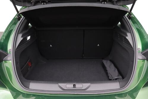 PEUGEOT 308 ACTIVE PACK 1.2 PURETECH EAT8 + A/T + GPS + CARPLAY + PDC + CRUISE(ACC) + ALU