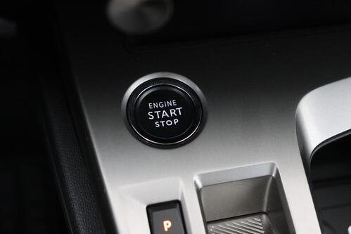 PEUGEOT 308 1.2 ACTIVE PACK + A/T + CARPLAY + PDC + CRUISE (ACC) + ALU 