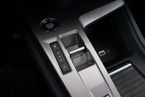 PEUGEOT 308 1.2 ACTIVE PACK + A/T + CARPLAY + PDC + CRUISE (ACC) + ALU 