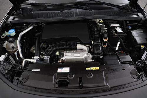 PEUGEOT 308 1.2 ACTIVE PACK + A/T + CARPLAY + PDC + CRUISE (ACC) + ALU 