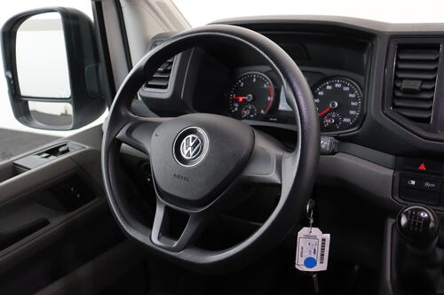 VOLKSWAGEN Crafter 2.0 TDI MT L3H3 Fourgon + CARPLAY + LEDER + AIRCO 