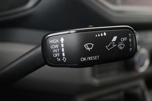 VOLKSWAGEN Crafter 2.0 TDI MT L3H3 Fourgon + CARPLAY + LEDER + AIRCO 