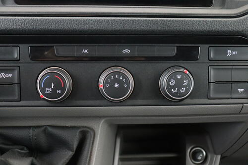VOLKSWAGEN Crafter 2.0 TDI MT L3H3 Fourgon + CARPLAY + LEDER + AIRCO 