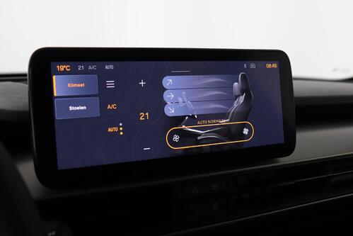 JEEP Avenger 1.2 T3 MT SUMMIT + CARPLAY + CAMERA + PDC + CRUISE (ACC) + PANO + HALF-LEDER + ALU 