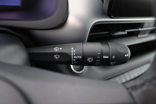 JEEP Avenger 1.2 T3 MT SUMMIT + CARPLAY + CAMERA + PDC + CRUISE (ACC) + PANO + HALF-LEDER + ALU 