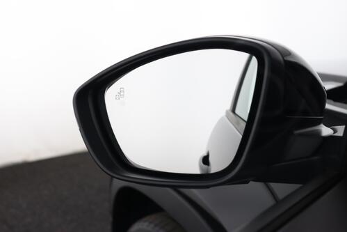 JEEP Avenger 1.2 T3 MT SUMMIT + CARPLAY + CAMERA + PDC + CRUISE (ACC) + PANO + HALF-LEDER + ALU 