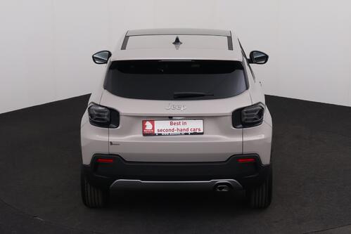 JEEP Avenger 1.2 T3 MT SUMMIT + CARPLAY + CAMERA + PDC + CRUISE + PANO DAK + ALU 