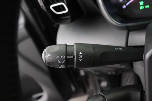 CITROEN C3 Aircross 1.2 PURETECH SHINE + CARPLAY + GPS + PDC + CRUISE + ALU 