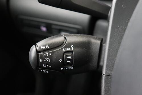 CITROEN C3 Aircross 1.2 PURETECH SHINE + CARPLAY + GPS + PDC + CRUISE + ALU 