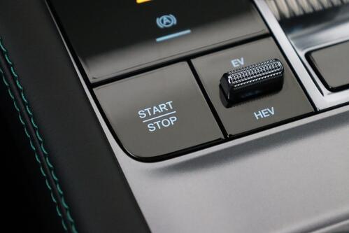 BYD Seal U 1.5 DM-I BOOST PHEV + A/T + CARPLAY + LEDER + CAMERA + PANO DAK + PDC + CRUISE(ACC) + ALU 19