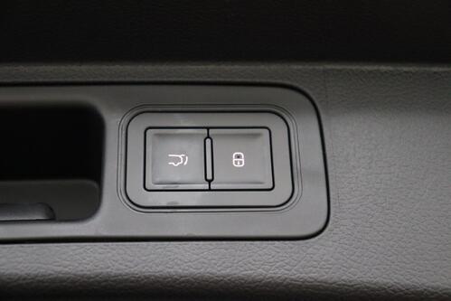 BYD Seal U 1.5 DM-I BOOST PHEV + A/T + CARPLAY + LEDER + CAMERA + PANO DAK + PDC + CRUISE(ACC) + ALU 19