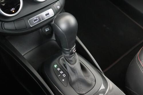 FIAT 500X SPORT 1.5i  MHEV  DCT + GPS + CAMERA + PDC + HALF/LEDER + CRUISE + ALU 