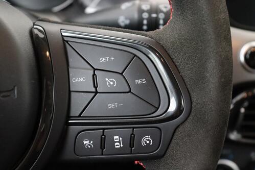 FIAT 500X 1.5 SPORT MHEV + A/T + GPS + CAMERA + HALF/LEDER + PDC + CRUISE + ALU 